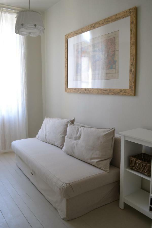 Appartement Passe Partout Lucenay-l'Eveque Exterior foto